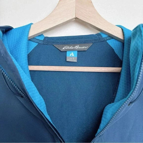 Eddie Bauer  Mens Size Small Cloud Cap Stretch Soft Shell Jacket - Picture 9 of 14